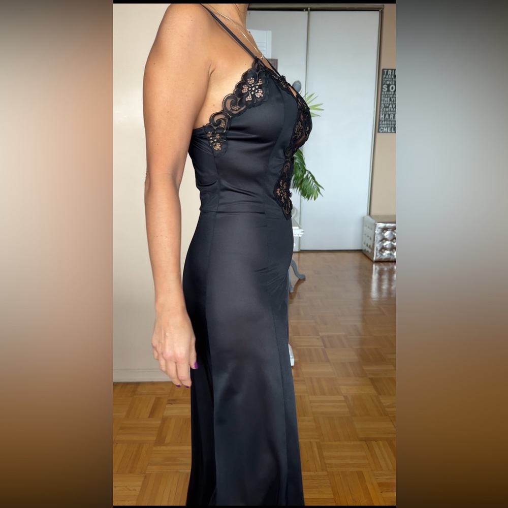 SOLD Vintage Sears Night Gown - Picture 3 of 12